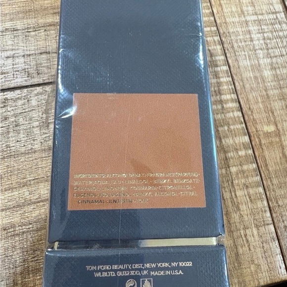 Tom Ford Tobacco Vanille Eau de Parfum - Picture 3 of 4